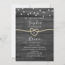 Rustikales Holz Gold String Lights Hochzeitsempfan