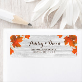 Rustikales Holz | HERBSTLAUB | Hochzeit von Glitze