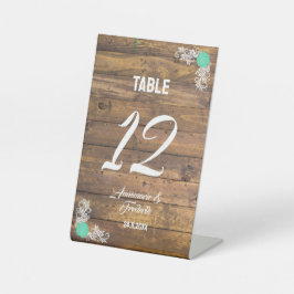 Rustikales Holz im Freien Hochzeitsstimmung Platzk Sockelschild