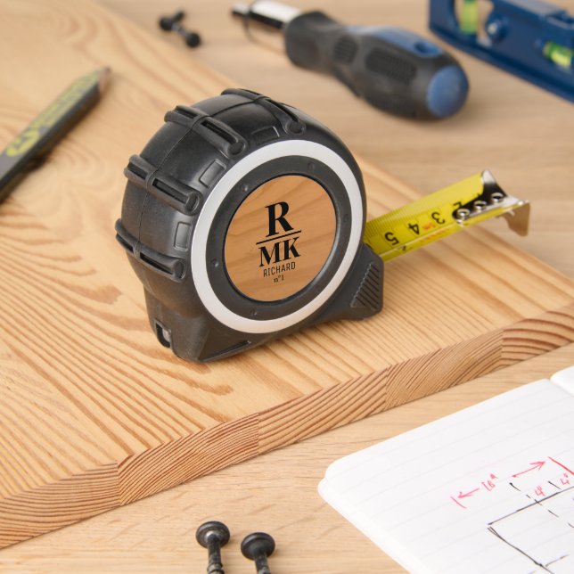 Rustikales Holz Minimalistisch 3 Initial Monogramm Maßband (Holzbau)