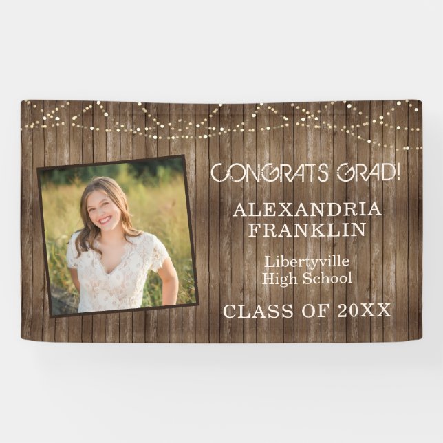 Rustikales Holz mit String Lights & Foto Abschluss Banner (Horizontal)