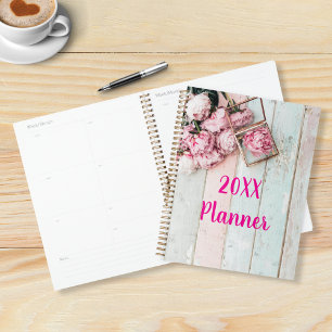 Rustikales Holz mit Vintagen Pink Peony-Blume Planer