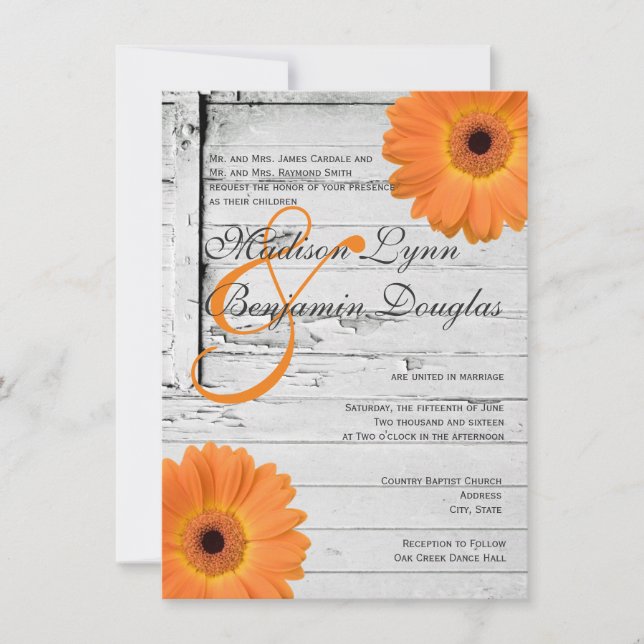 Rustikales Holz Orange Daisy Hochzeitseinladungen Einladung (Vorderseite)