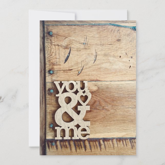 Rustikales Holz Sie und ich Hochzeitseinladungen Einladung (Rückseite)