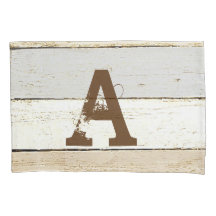 Rustikales Holz und Briefkissenkoffer