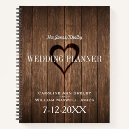 Rustikales Holz und eingraviertes Herz Hochzeitspl Notizbuch