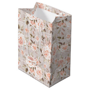 Rustikales Holz und Shabby Chic Rose Blumengeburt Mittlere Geschenktüte