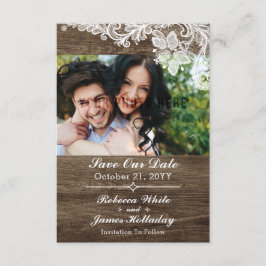 Rustikales Holz und Vintage Spitzen-Hochzeit rette Save The Date