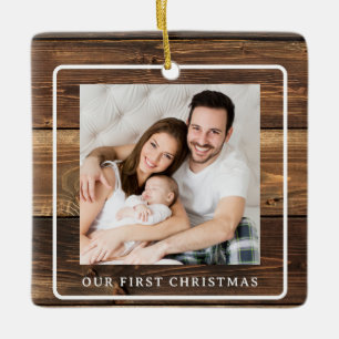 Rustikales Holz Unser erstes Weihnachtsfest 2 Foto Keramikornament