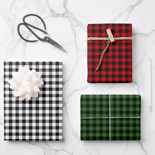 Rustikales Holzfäller-Karo Rot Grün Schwarz Weiß Geschenkpapier Set (Vorderseite)