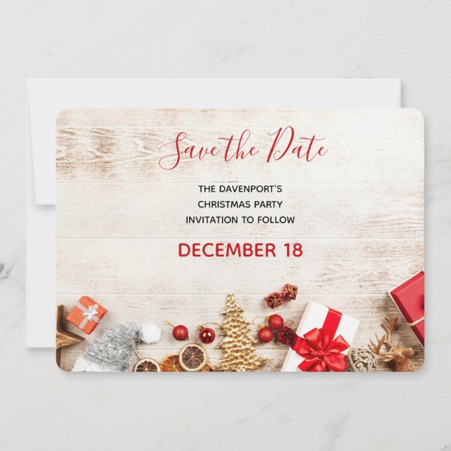 Rustikales Holzfoto mit Weihnachtsartikeln Save The Date (Vorderseite)