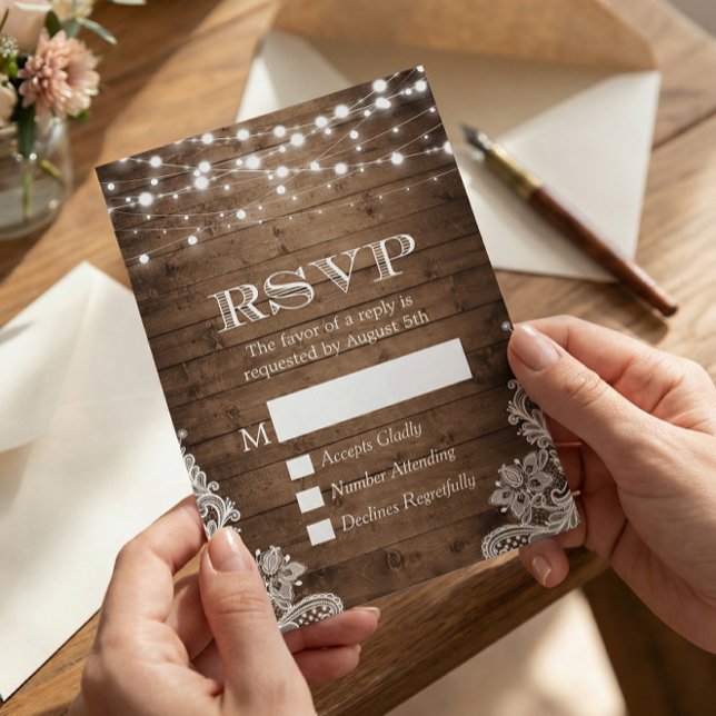 Rustikales Land Twinkle Lights Lace Barn Wood UAWG RSVP Karte (Von Creator hochgeladen)