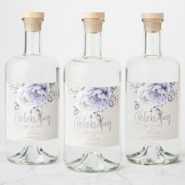 Rustikales Lilac und Alabaster Peony Floral Alkoholflaschenetikett (Flaschen)