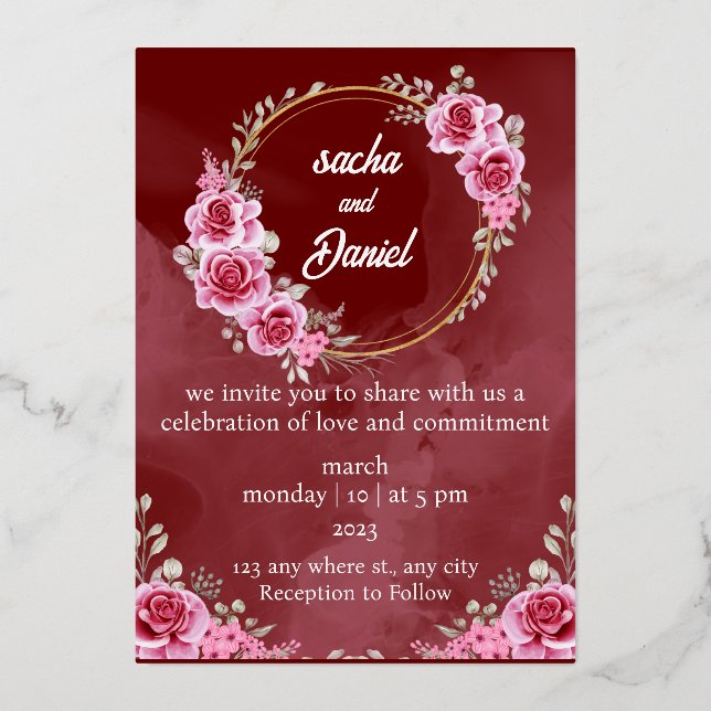 Rustikales Maroon Winter Wedding Floral Foil Einla Folieneinladung (Vorderseite)