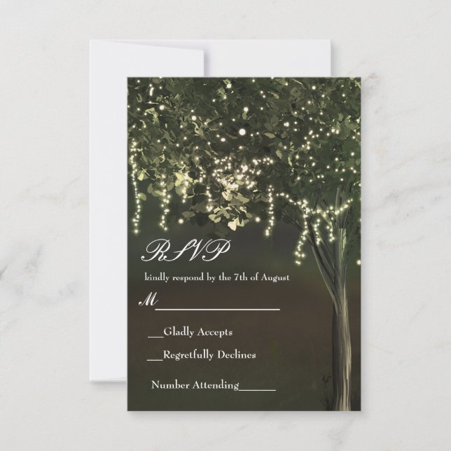 Rustikales Mossy Lighted Tree Wedding RSVP Karte (Vorderseite)