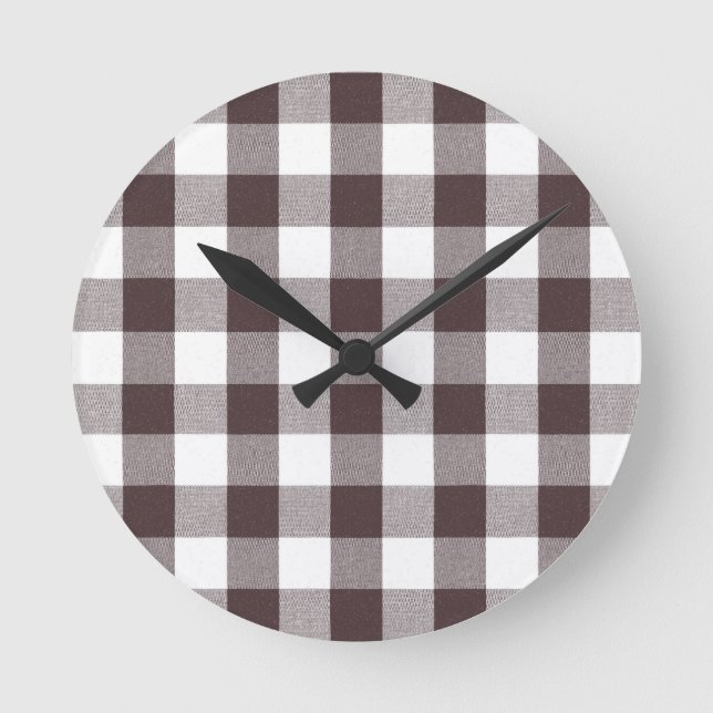 Rustikales neutrales Brown White Gingham Buffalo K Runde Wanduhr (Vorderseite)