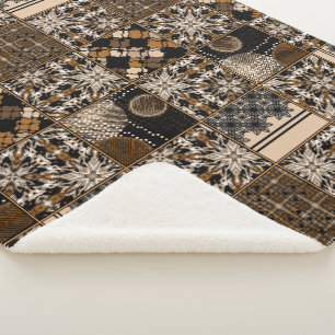 Rustikales Patchwork-Muster Sherpadecke