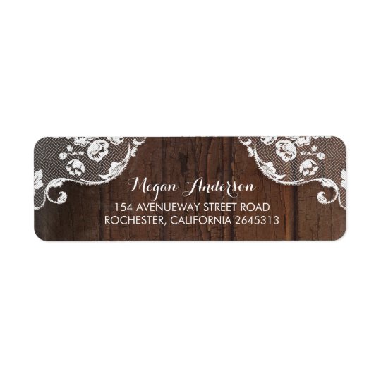 Rustikales Scheunen-Holz und Spitze-Hochzeit