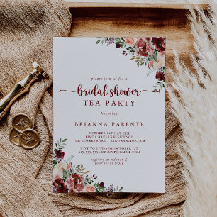 Rustikales Sommfloral Brautparty Tee Party Einladung