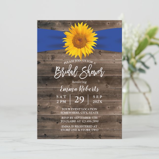 Rustikales Sonnenblumen Navy Ribbon Wood Brautpart Einladung (Stehend Vorderseite)