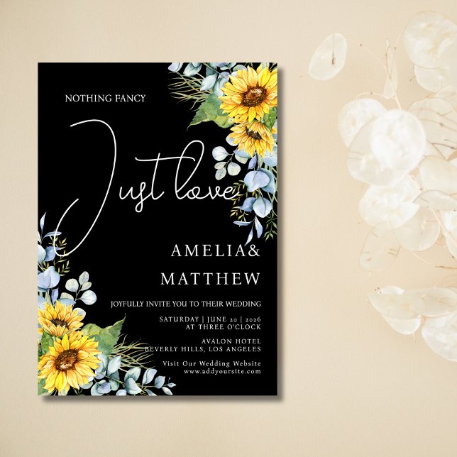 Rustikales Sonnenblumenskript nur Liebe Black Wedd Einladung (Rustic Sunflower Script Just Love Black Wedding Invitation)