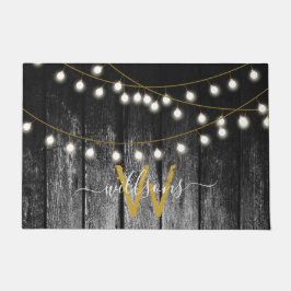 Rustikales Stall Black Wood Gold String Lights Mon Fußmatte