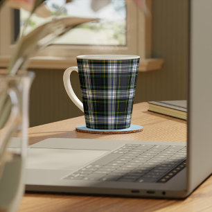 Rustikales Tartan Clan Gordon Elegant Milchtasse