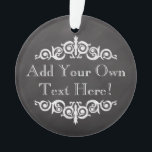 Rustikales Vintages Chalkboard kundenspezifisch Pe Ornament<br><div class="desc">Vintages Chalkboard-Thema für das alte Apothekendesign. Mit dem Party- oder Gelegenheitstext wird ein dunkelbrauner und schwarzer Hintergrund mit weißer Kreide und antiken Dekoelementen hinzugefügt.</div>
