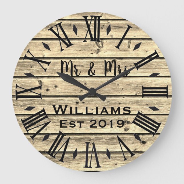 Rustikales Vintages Personalisiertes Braunholz Große Wanduhr (Vorderseite)