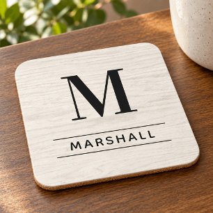 Rustikales weißes Holz-Serif-Monogramm Name Getränkeuntersetzer