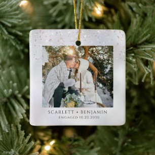 Rustikales Winter-Schneeverlobungsfoto Keramikornament