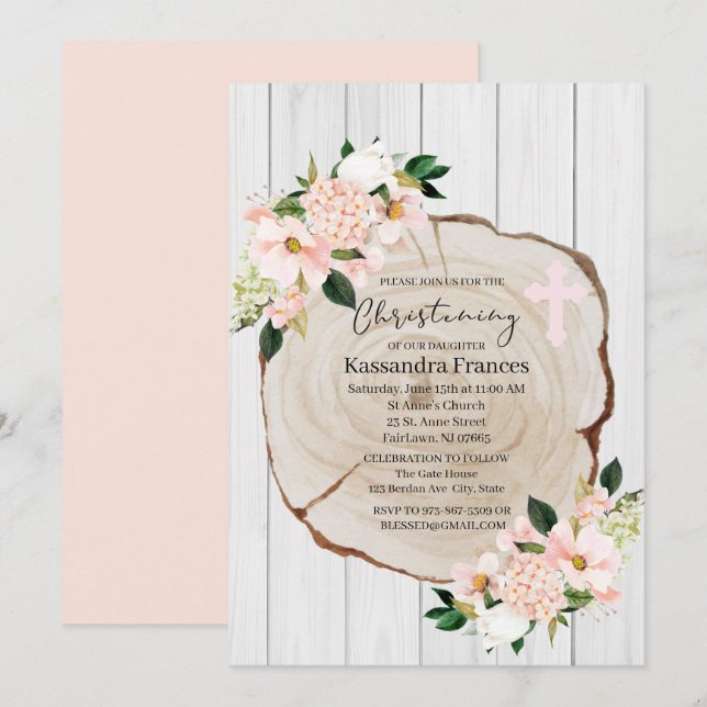Rustikales Woodland Blush Floral Christening Einladung (Vorne/Hinten)