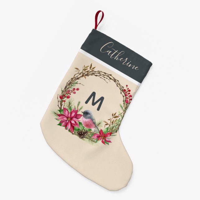 Rustikales Wreath Poinsetta Bird Berries Monogram Kleiner Weihnachtsstrumpf (Vorderansicht (hängend))