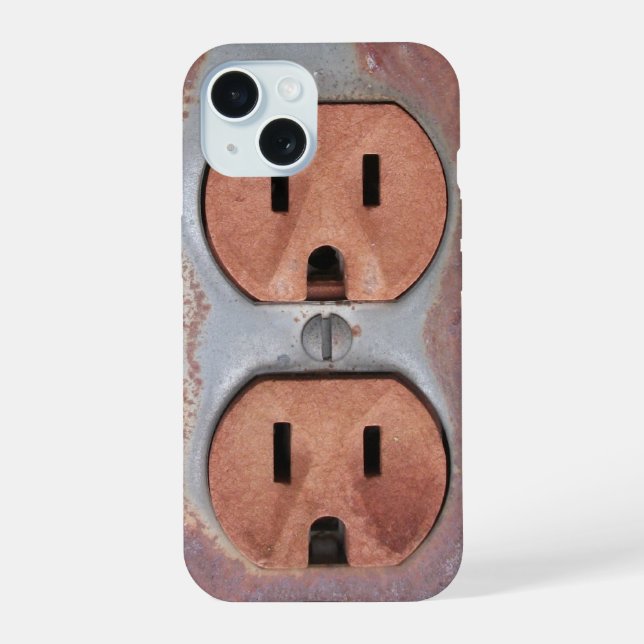 Rusty Electrical Outlet iPhone 15 Hülle (Rückseite)
