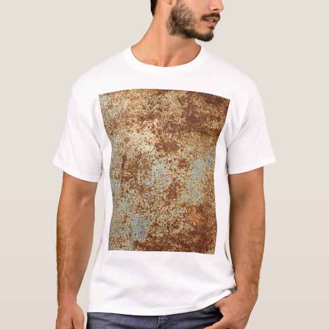 Rusty Metal: Texturierte Panel Hintergrund. T-Shirt (Vorderseite)