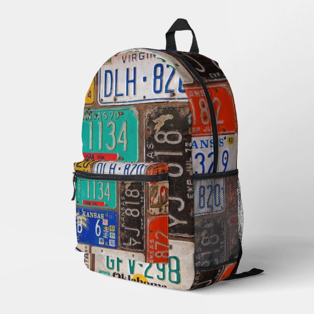 Rusty Retro License Plate Collection Bedruckter Rucksack (Rückseitige Ecke Rechts)