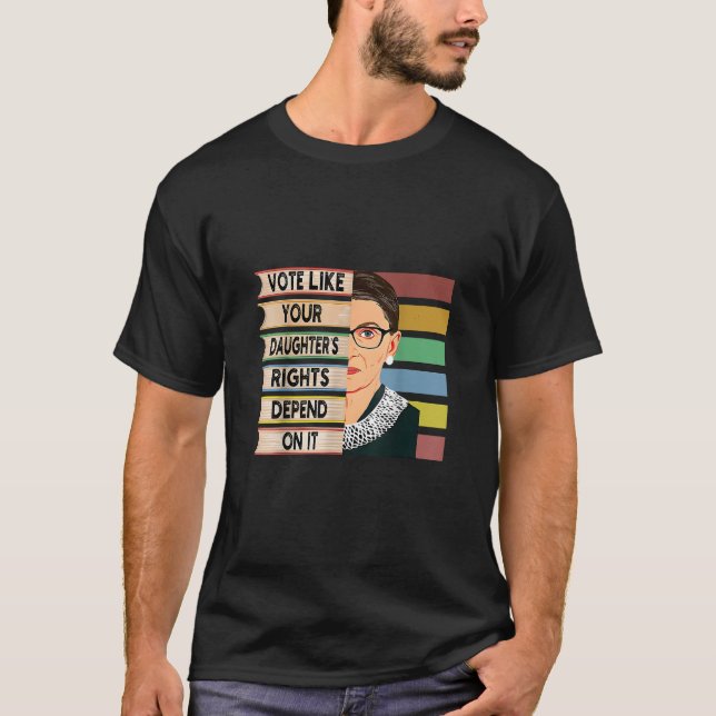 Ruth Bader Ginsburg RBG Quote Girl with B T-Shirt (Vorderseite)