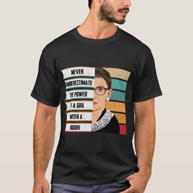 Ruth Bader Ginsburg RBG Quote Girl with Book Women T-Shirt (Vorderseite)