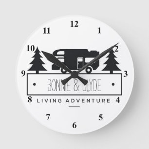 RV  Camping Campers Personalisierte Namen Runde Wanduhr