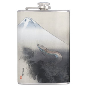 Ryu Shoten: Aufsteigender Drache über Fuji, Japan Flachmann