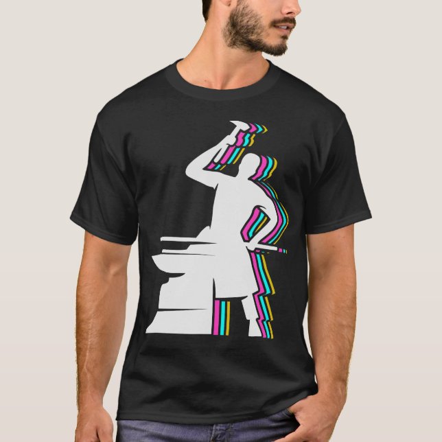 S2 Blacksmithing Blacksmith (34) T-Shirt (Vorderseite)