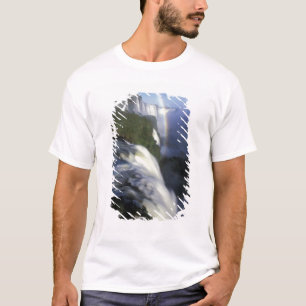 S.A., Brasilien, Iguassu-Fälle Fälle mit Regenboge T-Shirt
