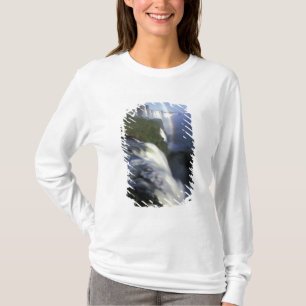 S.A., Brasilien, Iguassu Falls mit Regenbogen T-Shirt