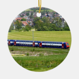 S-Bahn-7z5 Zug im Land in Europa Ornament