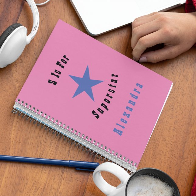 S ist für Superstar Notizbuch (Von Creator hochgeladen)