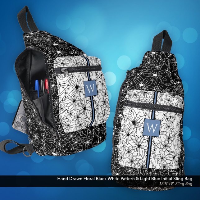 Sac À Bandoulière Motif floral noir blanc avec initiale (Sling Bag: Hand Drawn Floral Pattern in Black White with Personalized Initial in Light Blue)
