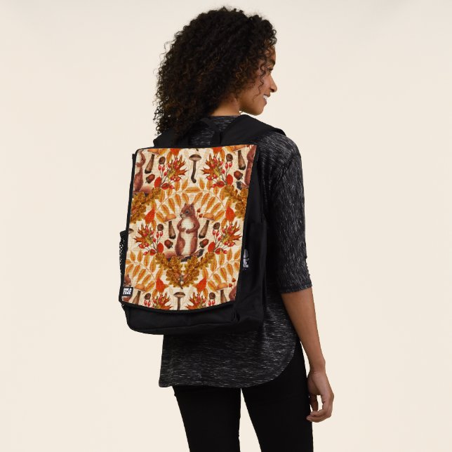 Sac À Dos Écureuil d'automne sur blanc (Porté)