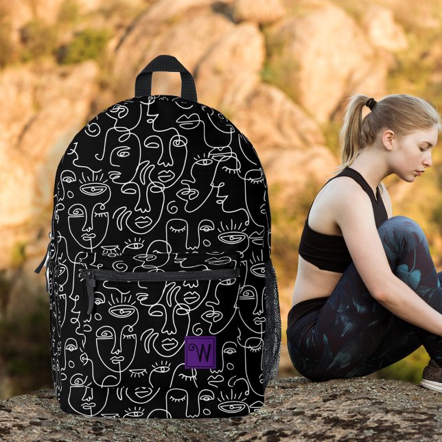 Sac À Dos Imprimé Monogramme Abstrait moderne en noir et blanc (Modern abstract face line black and white monogram backpack for teen, lady; back to school & travel.)