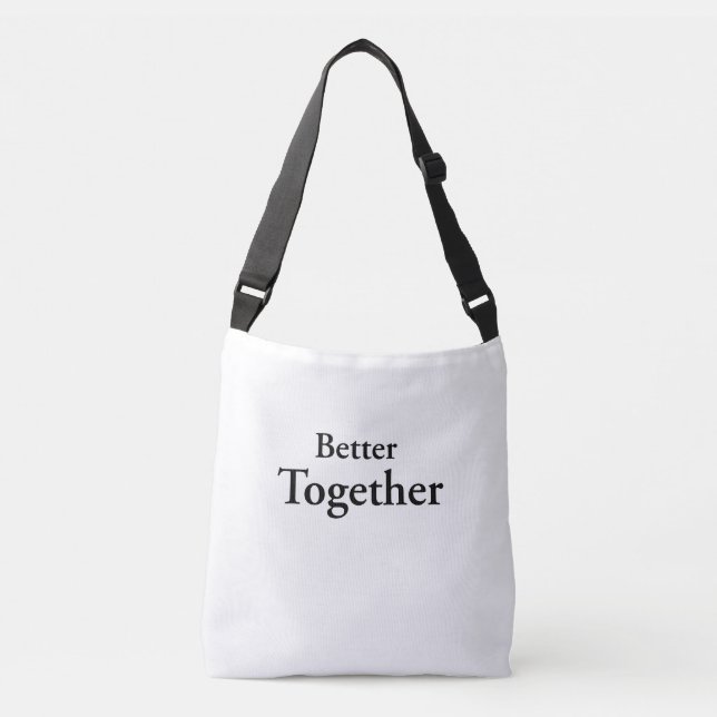 Sac Ajustable “Better Together” finds true companionship  (Devant)