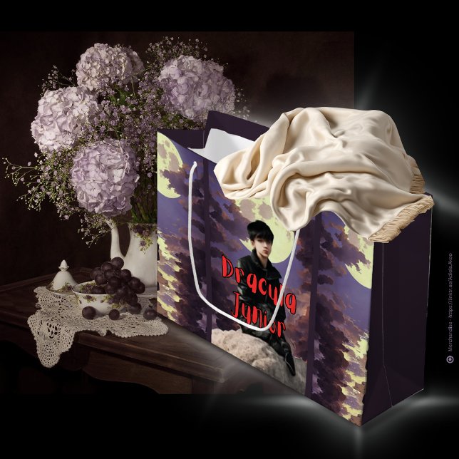 Sac cadeau - Grand - Dracula Junior (DJ Gift Bags designed by Poet Adiela Akoo. Browse my store now for more cool finds & gr8t gift ideas)